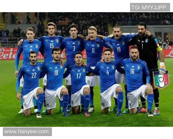 2025年现役足球球星全阵容分析及主要俱乐部分布情况