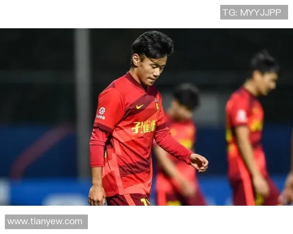 上海五甲足球场的传奇球星们及其辉煌时刻回顾 上海五甲足球场的传奇球星们及其辉煌时刻回顾