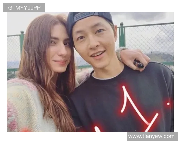 亚裔女友成焦点足球球星甜蜜恋情引发全球粉丝热议 亚裔女友成焦点足球球星甜蜜恋情引发全球粉丝热议