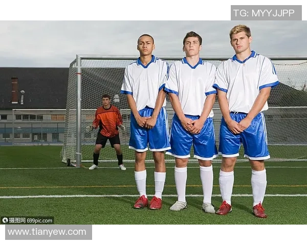 广州足球队白人球员介绍及其在队内的表现与影响