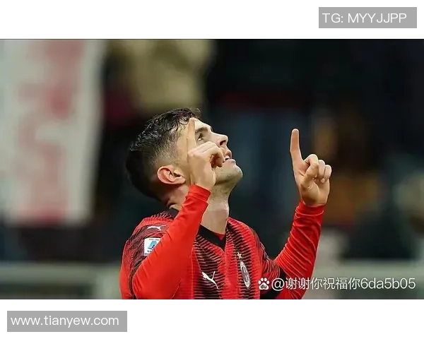 深夜看着足球球星壁纸回忆往昔赛场辉煌泪水伴随失落心情